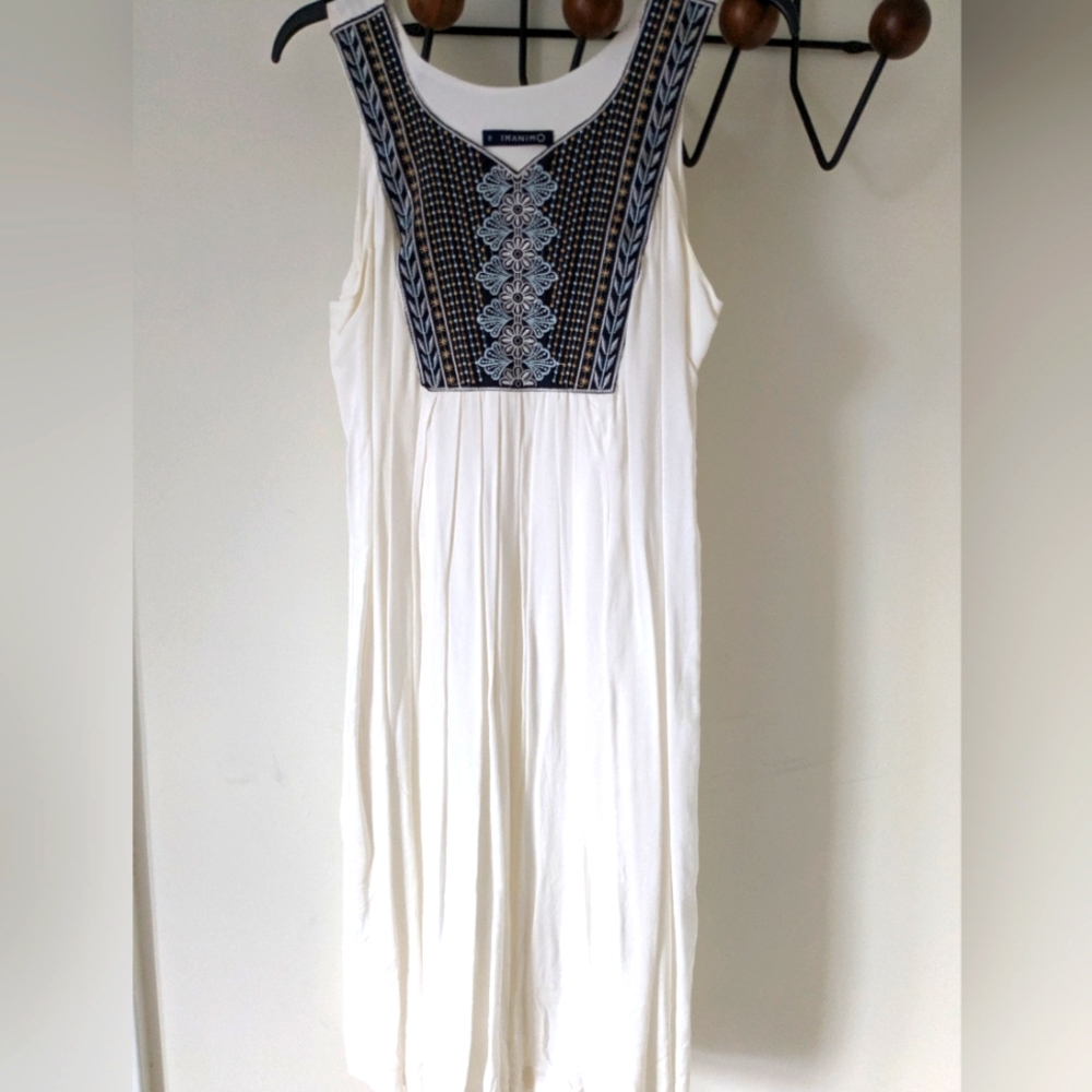 Summer maternity dress size small
